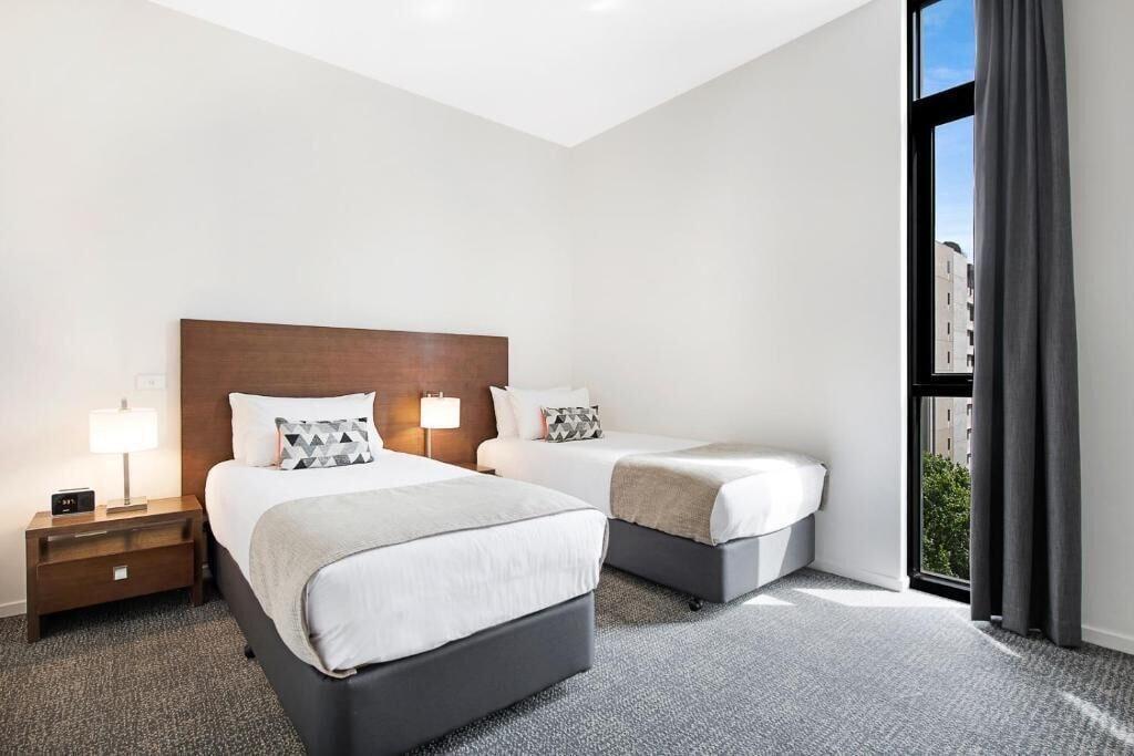 Melbourne Cbd Central Apartment Hotel Official Exterior photo
